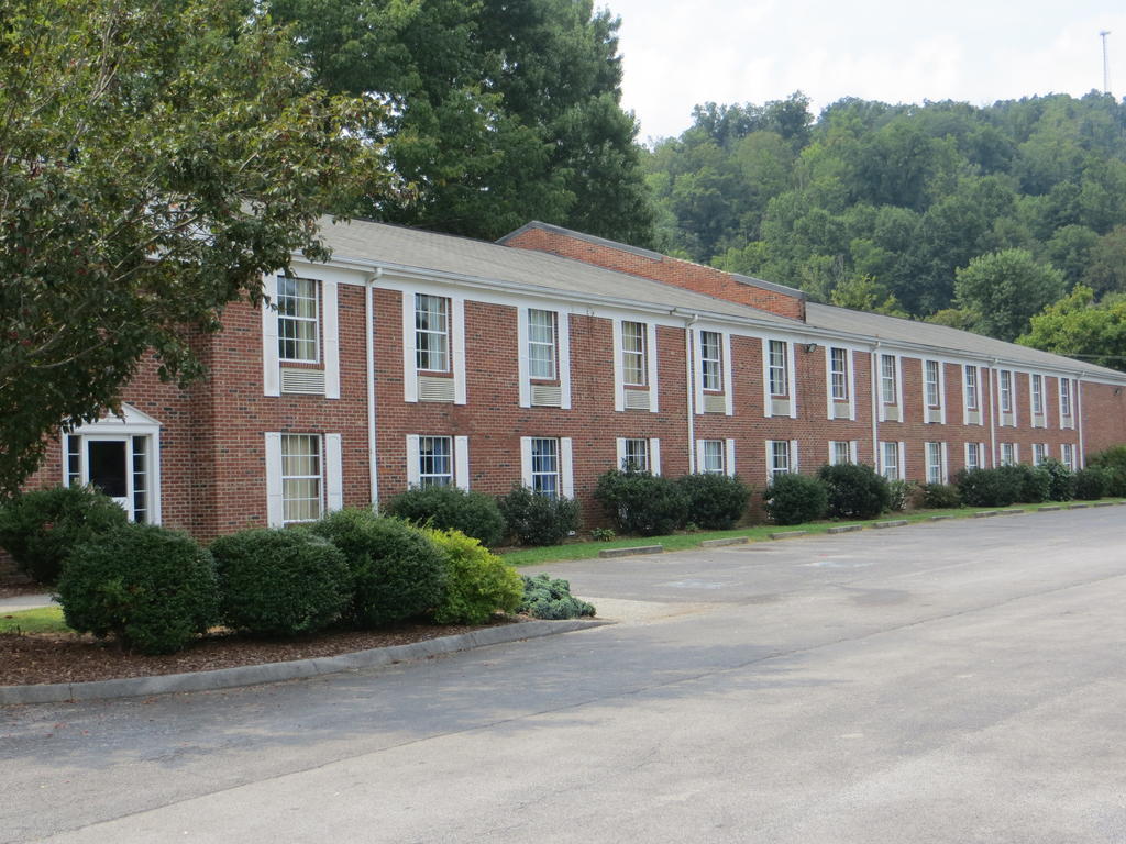 Americourt Hotel&Suites - Elizabethton Buitenkant foto